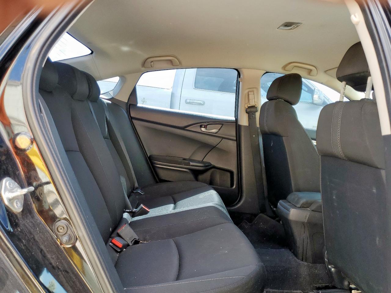 2018 Honda Civic Lx VIN: 2HGFC2F58JH603034 Lot: 81998015