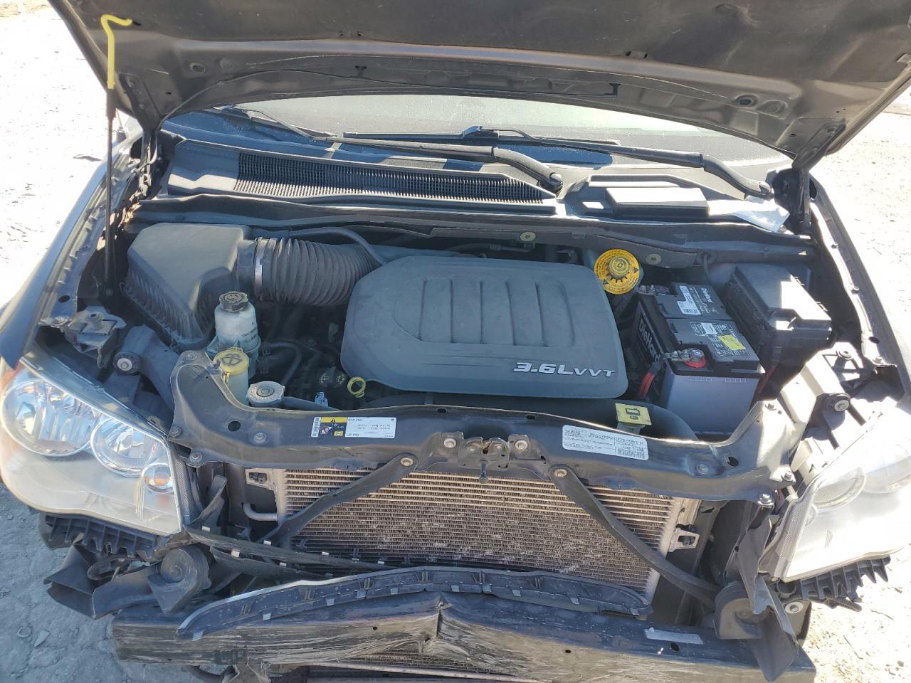 2015 Chrysler Town & Country Touring VIN: 2C4RC1BG4FR715201 Lot: 85834855