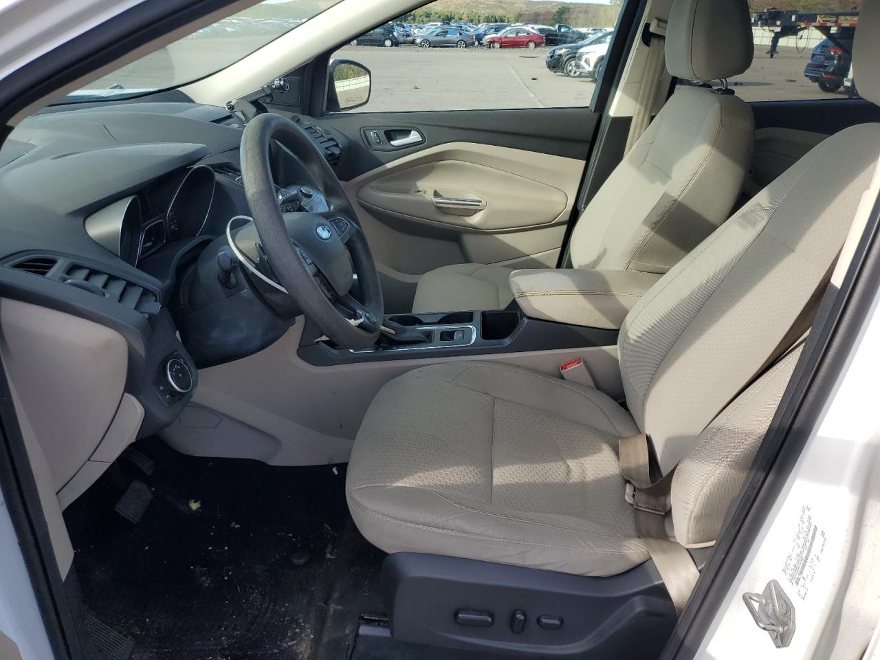 2017 Ford Escape Se VIN: 1FMCU0GD5HUB67061 Lot: 82222165