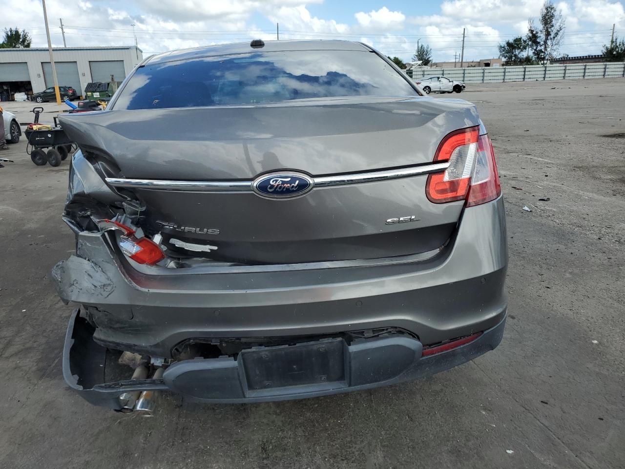2012 Ford Taurus Sel VIN: 1FAHP2EW3CG115538 Lot: 85509225