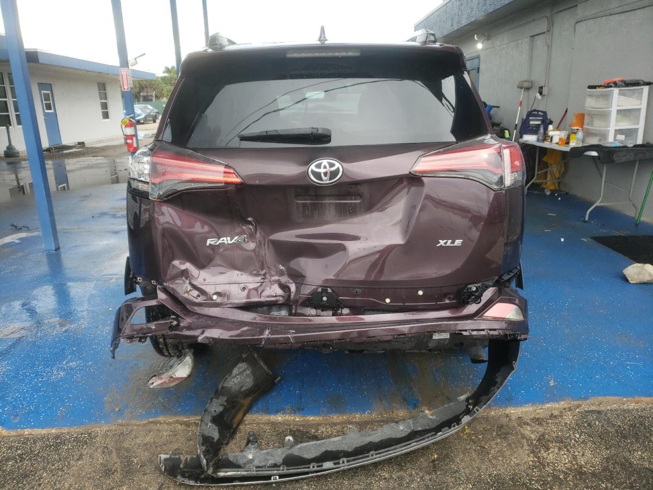 2017 Toyota Rav4 Xle VIN: 2T3WFREV7HW319114 Lot: 85336095