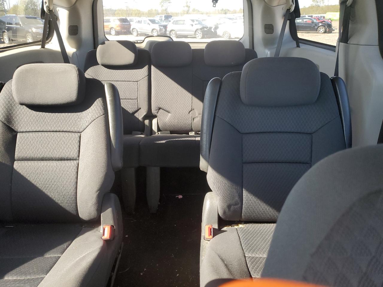 2010 Dodge Grand Caravan Sxt VIN: 2D4RN5D1XAR215789 Lot: 85668985