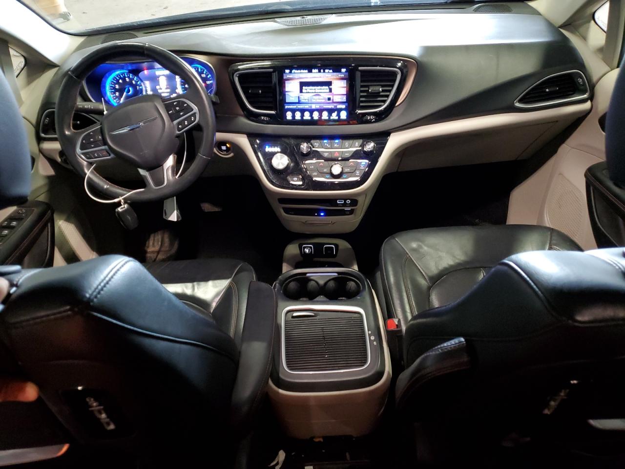 2017 Chrysler Pacifica Touring L Plus VIN: 2C4RC1EG5HR832445 Lot: 91138015