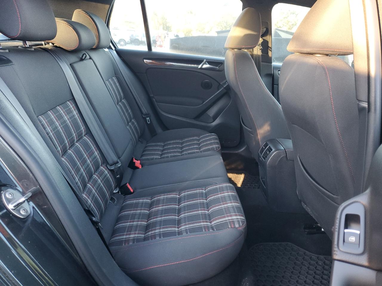 2013 Volkswagen Gti VIN: WVWGD7AJ4DW099783 Lot: 82543345