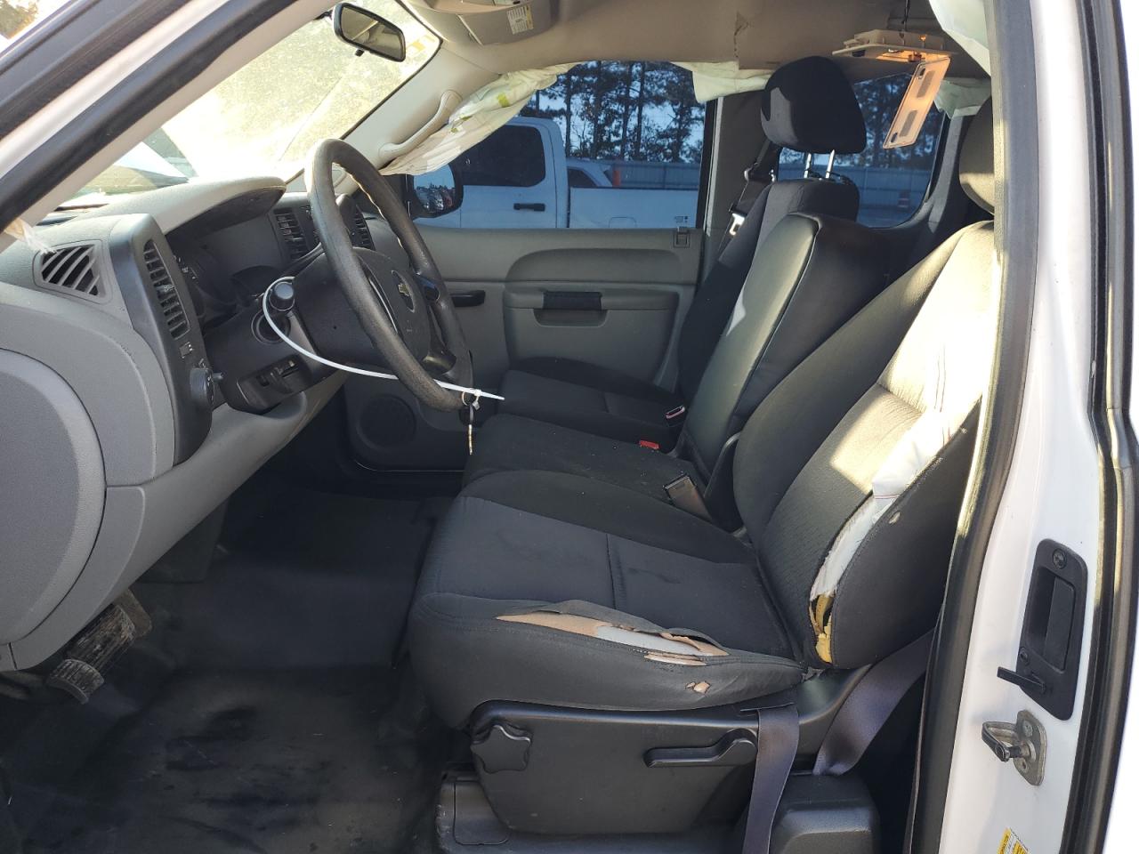 2011 Chevrolet Silverado C1500 VIN: 1GCRCPEA2BZ321996 Lot: 85104295