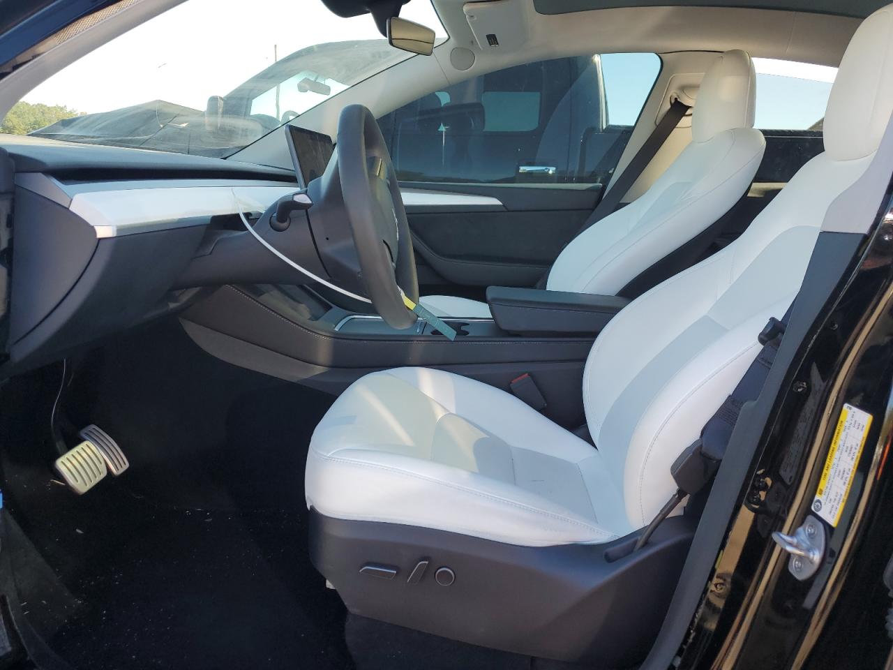 2023 Tesla Model Y VIN: 7SAYGDEF7PF825907 Lot: 86431715