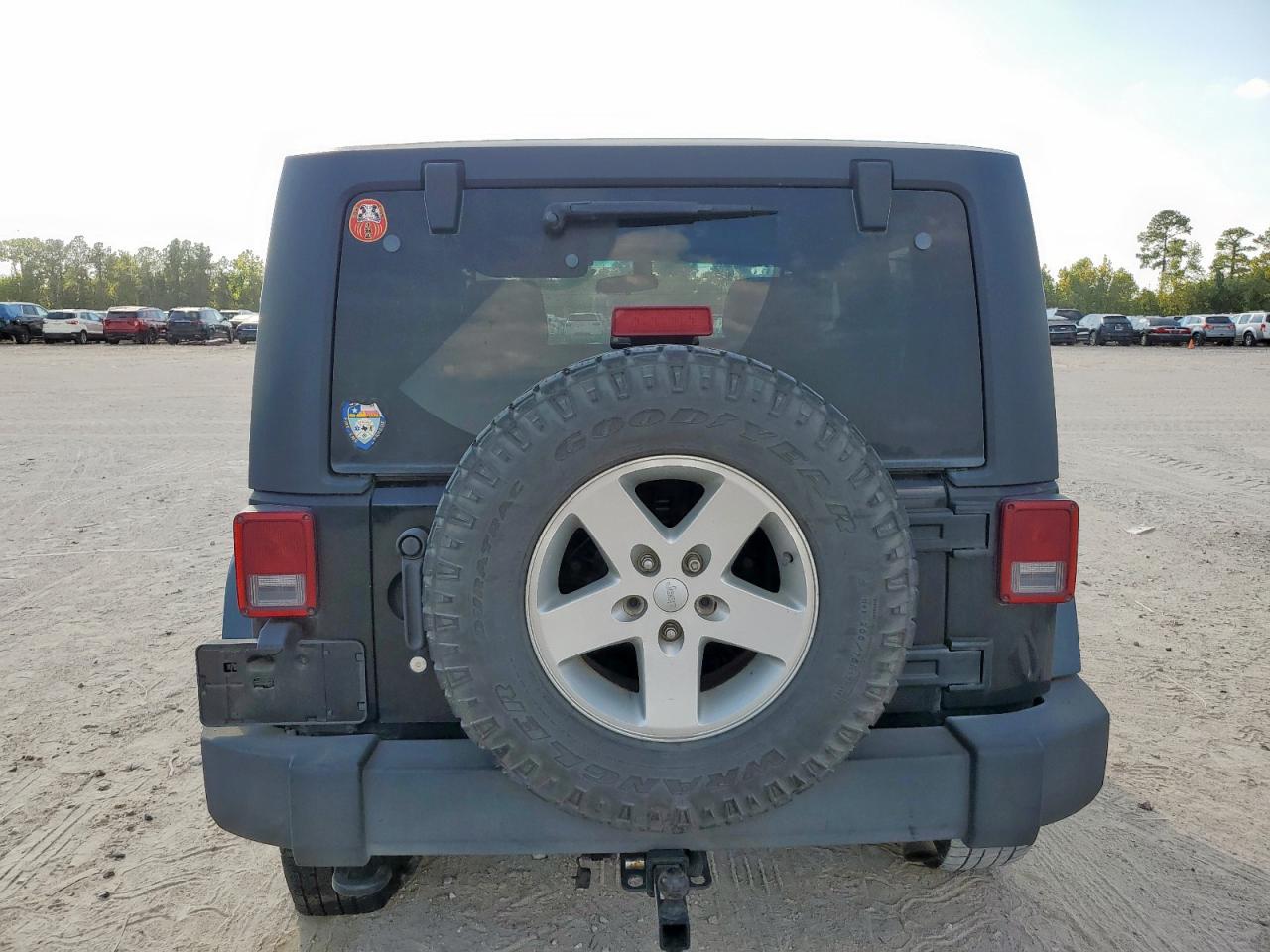 2012 Jeep Wrangler Sport VIN: 1C4GJWAG7CL270047 Lot: 84909595