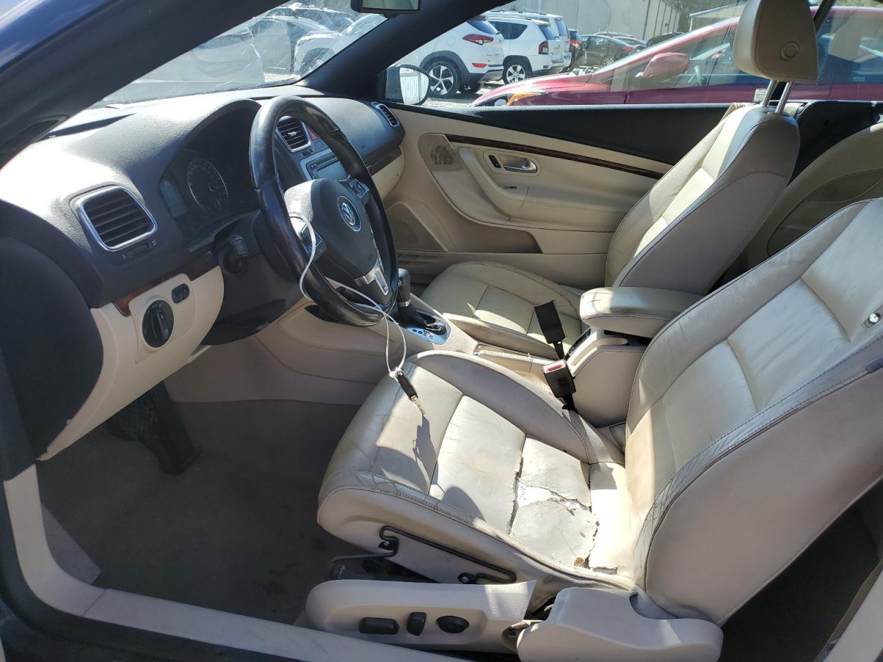2010 Volkswagen Eos Lux VIN: WVWFA7AH0AV014358 Lot: 82289745