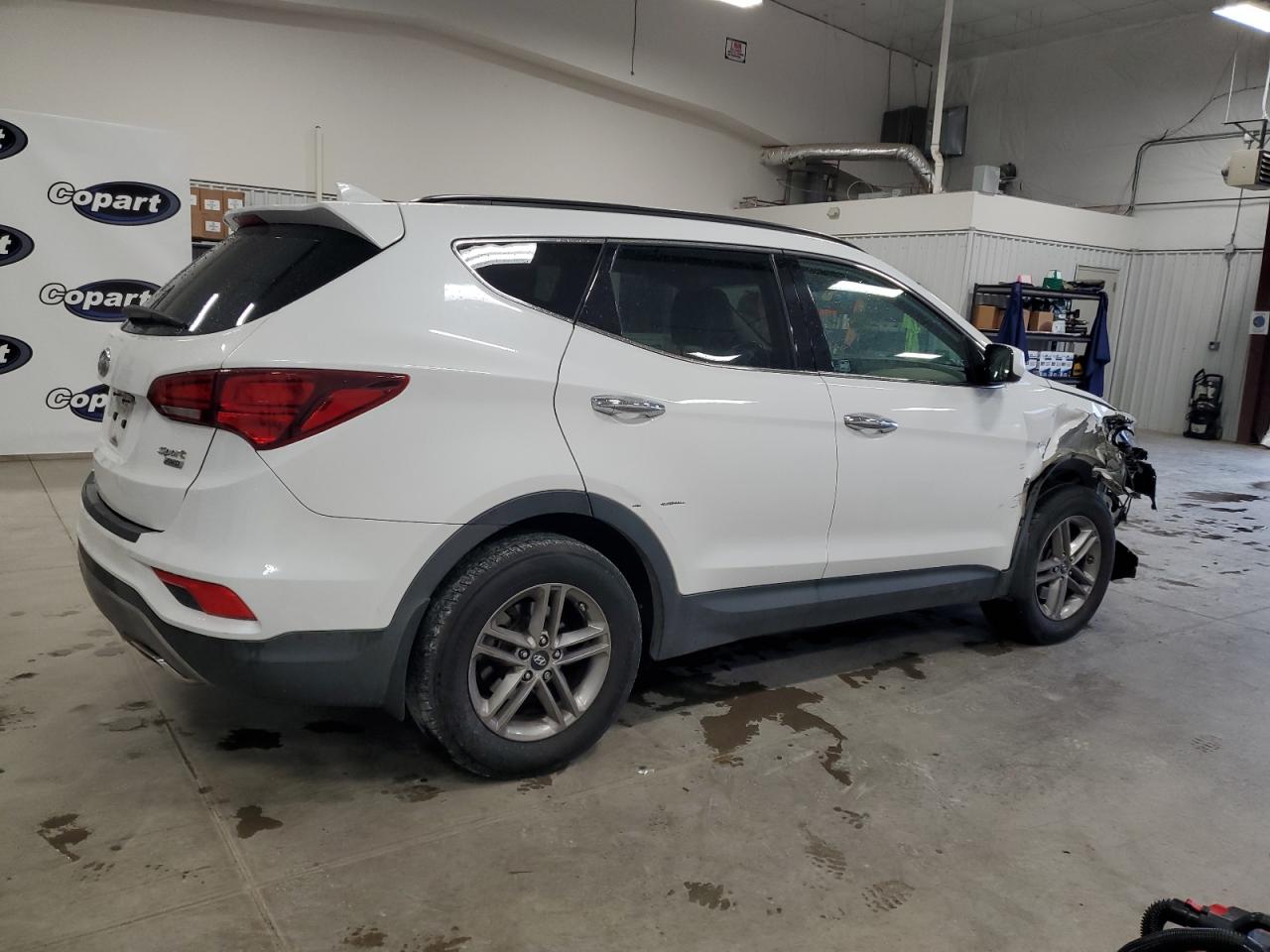 5NMZUDLB1HH010628 2017 Hyundai Santa Fe Sport 2017 Hyundai Santa Fe Sport VIN: 5NMZUDLB1HH010628 Lot: 90281945