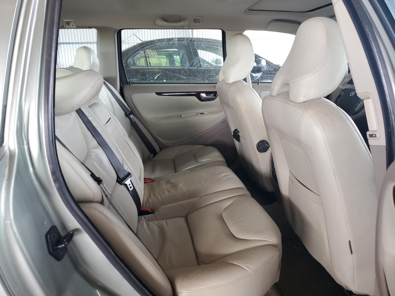 2006 Volvo V70 2.5T VIN: YV1SW592362580358 Lot: 82363685