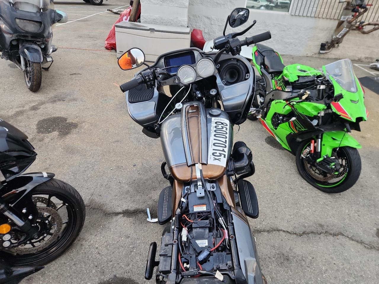 2022 Harley-Davidson Fltrxst VIN: 1HD1ACL29NB658409 Lot: 85007015