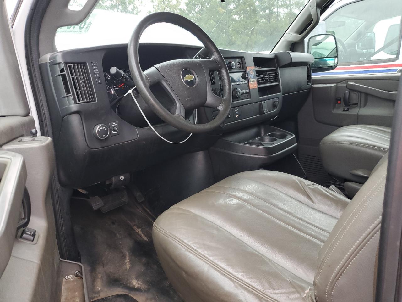 2018 Chevrolet Express G3500 VIN: 1GB0GRFGXJ1162545 Lot: 84640595