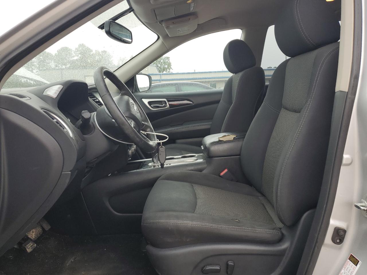 2018 Nissan Pathfinder S VIN: 5N1DR2MN2JC678933 Lot: 82298315