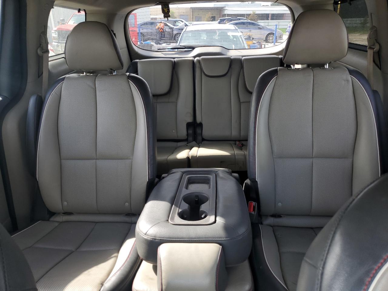 2017 Kia Sedona Lx VIN: KNDMB5C16H6268041 Lot: 85691185