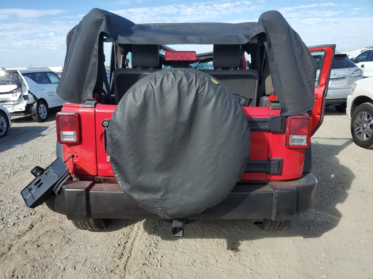 2009 Jeep Wrangler X VIN: 1J4FA24189L735207 Lot: 85906785