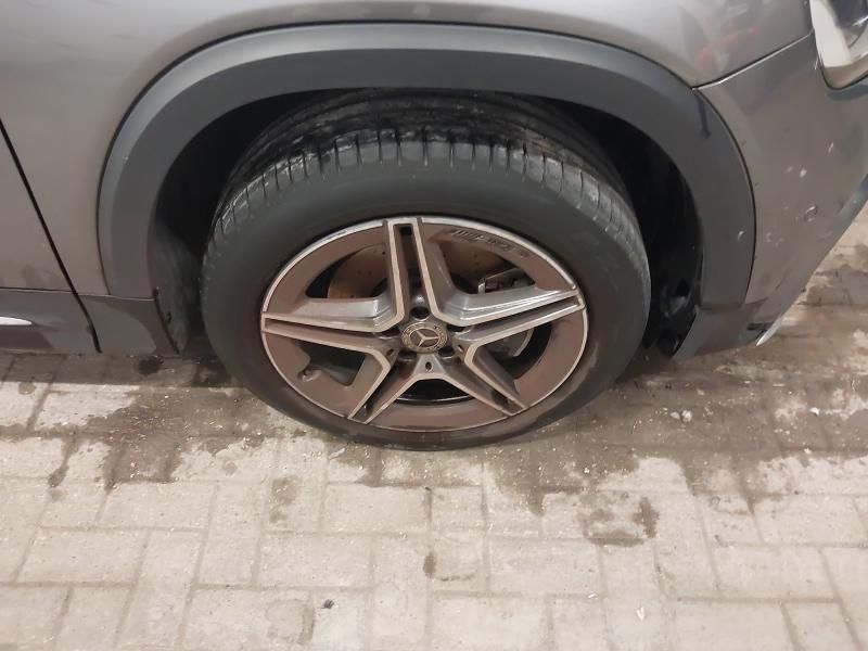 2024 MERCEDES-BENZ GLB GLB 200 AMG LINE EXECUTIVE 5DR 7G-TRONIC