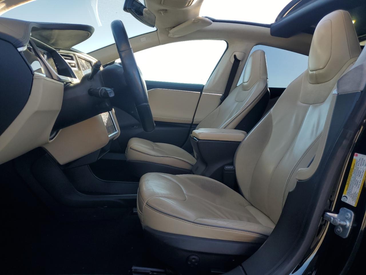 2013 Tesla Model S VIN: 5YJSA1DP9DFP17605 Lot: 82552435