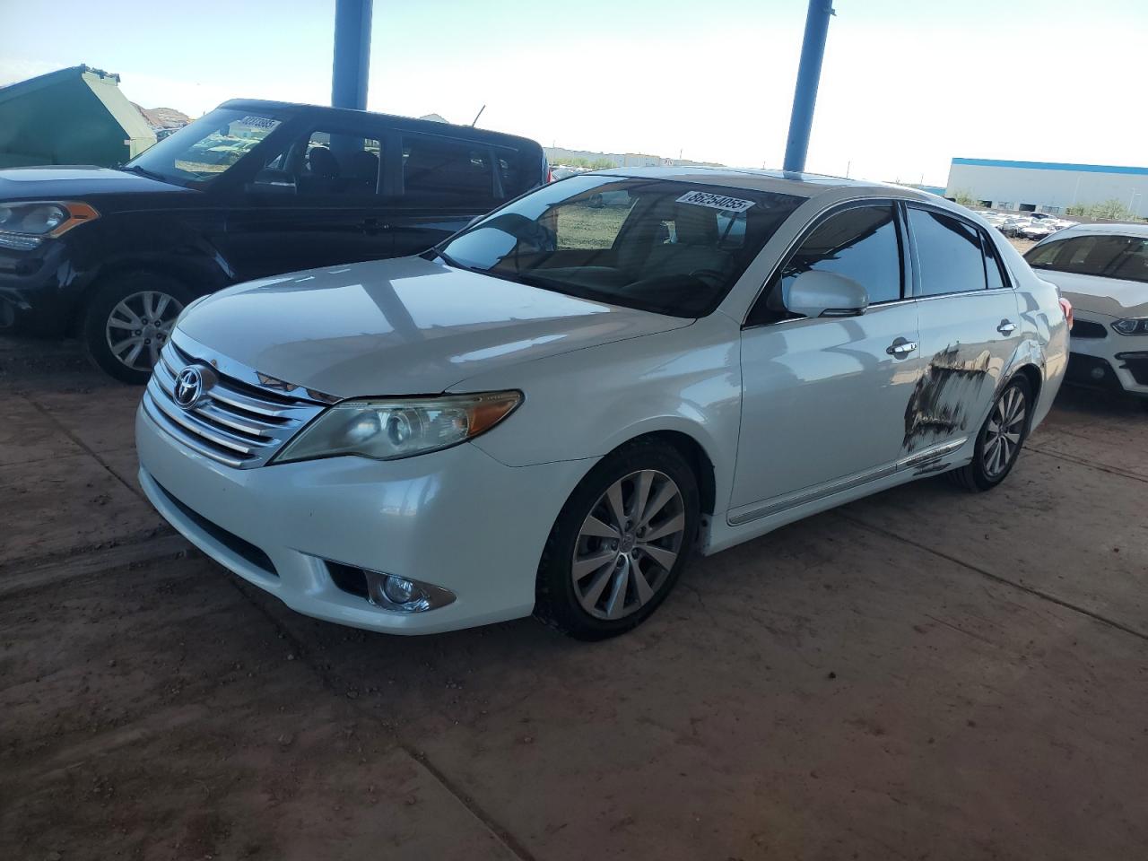 2011 Toyota Avalon Base