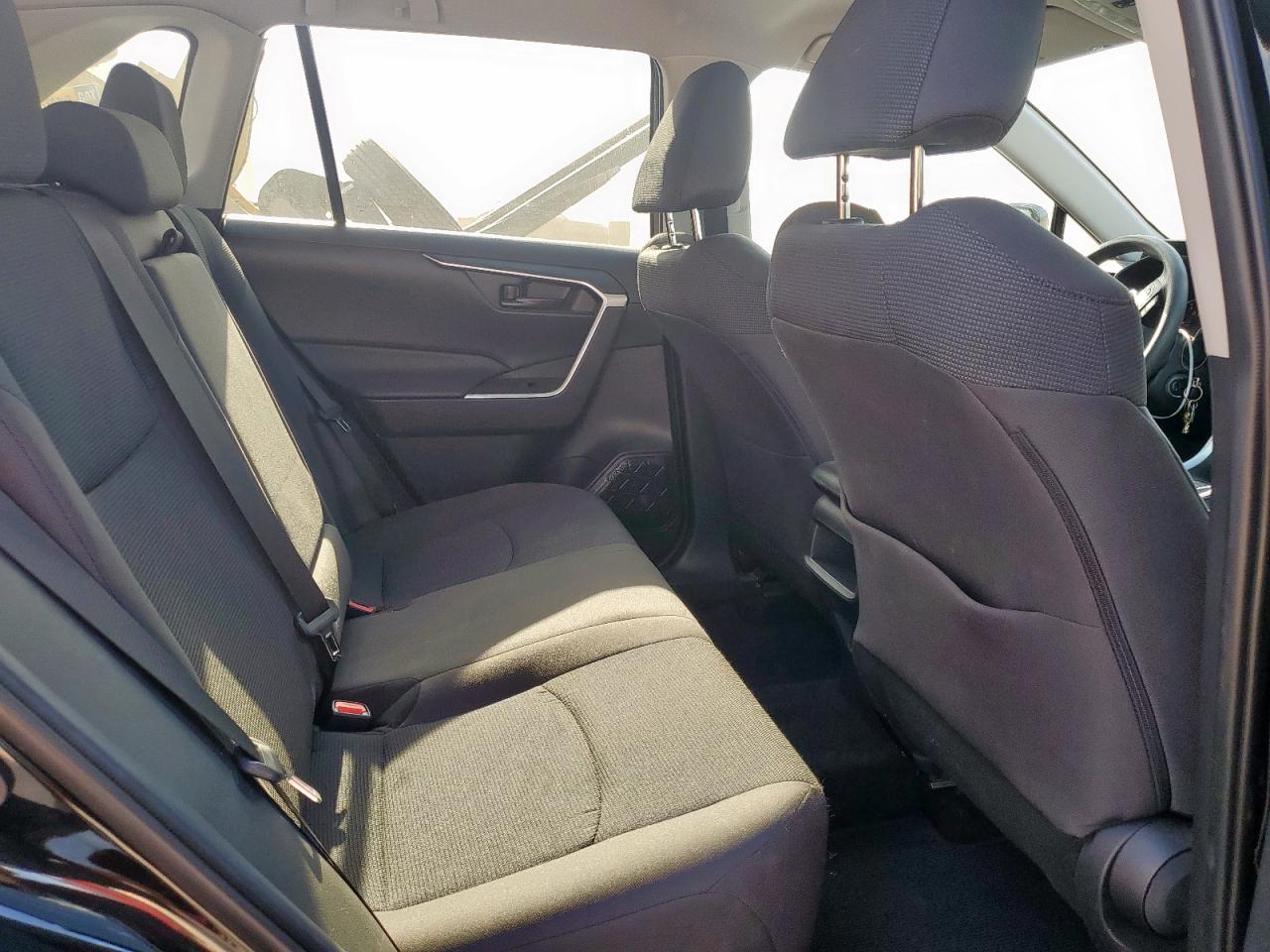 2020 Toyota Rav4 Le VIN: 2T3F1RFV7LW128802 Lot: 85555835