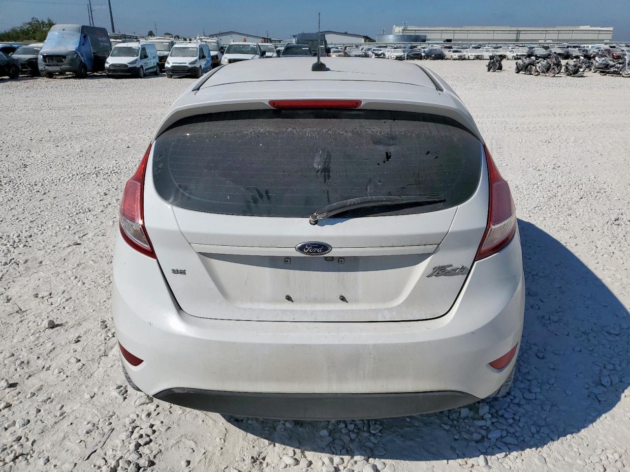 2019 Ford Fiesta Se VIN: 3FADP4EJ8KM148294 Lot: 82345305