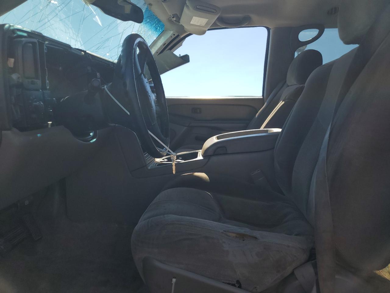 2003 Chevrolet Tahoe C1500 VIN: 1GNEC13Z53J266116 Lot: 82589095