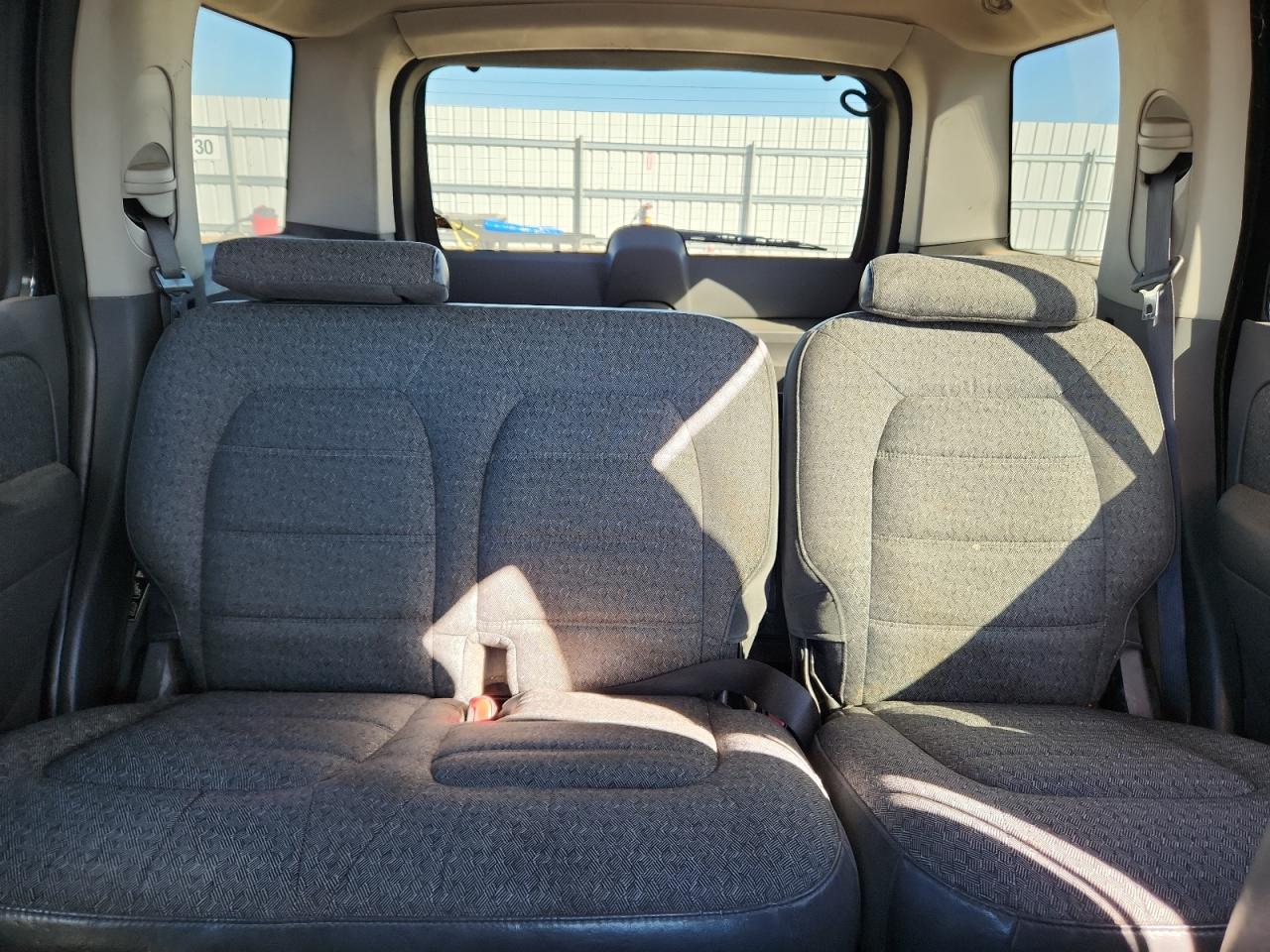 2002 Ford Explorer Xls VIN: 1FMZU62E92ZC64853 Lot: 87368615