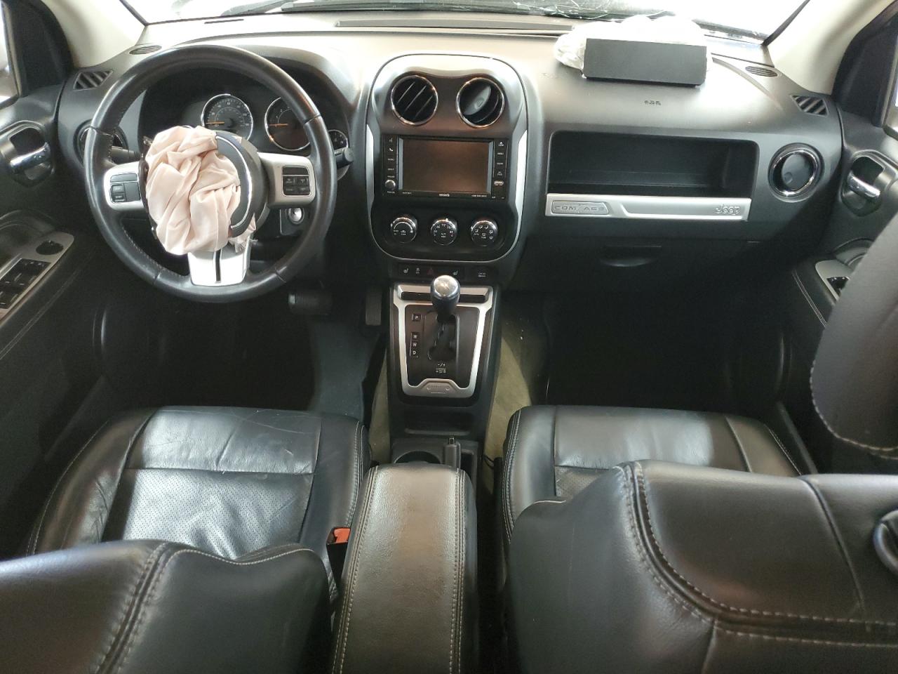 2017 Jeep Compass Latitude VIN: 1C4NJDEB8HD129175 Lot: 82431235