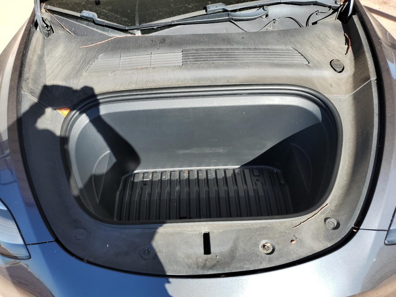 2020 Tesla Model Y VIN: 5YJYGDEE1LF022976 Lot: 87299535