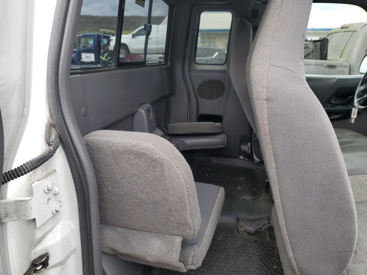 2002 Ford Ranger Super Cab VIN: 1FTYR44U12TA51988 Lot: 89557775