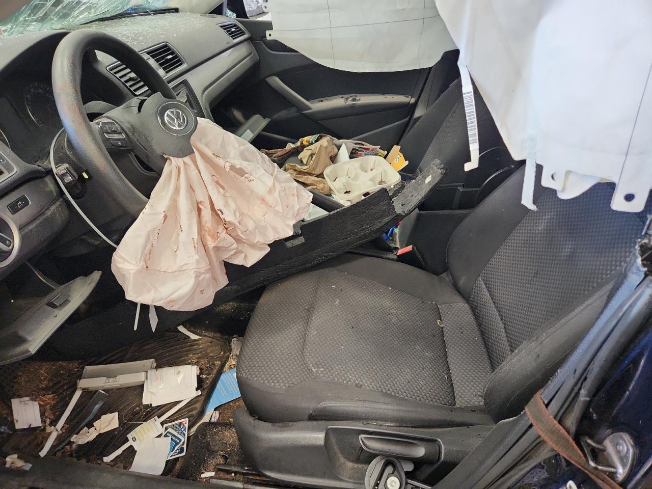 2013 Volkswagen Passat S VIN: 1VWAH7A33DC099378 Lot: 85500695