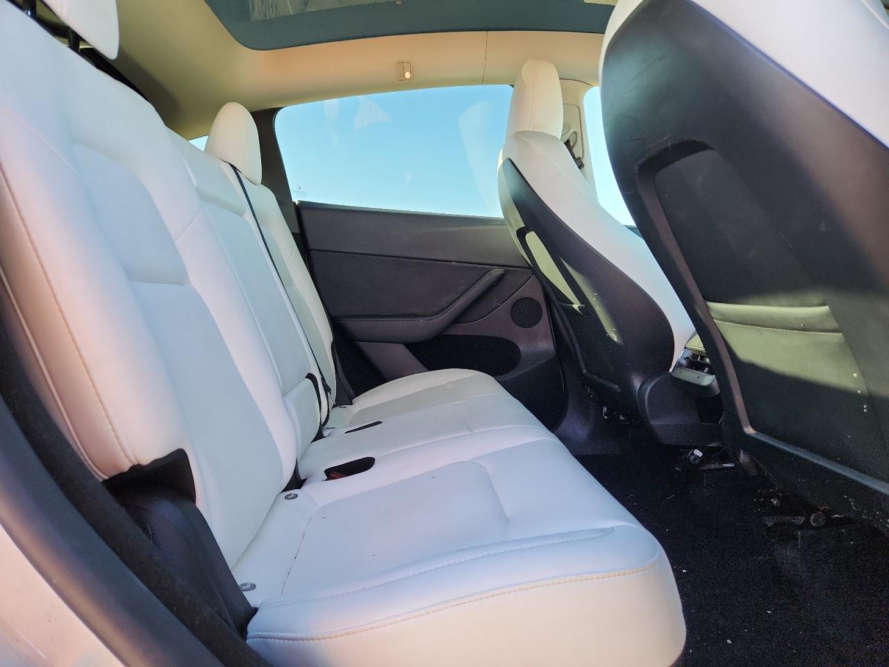 2023 Tesla Model Y VIN: 7SAYGDEF7PF776756 Lot: 85564045