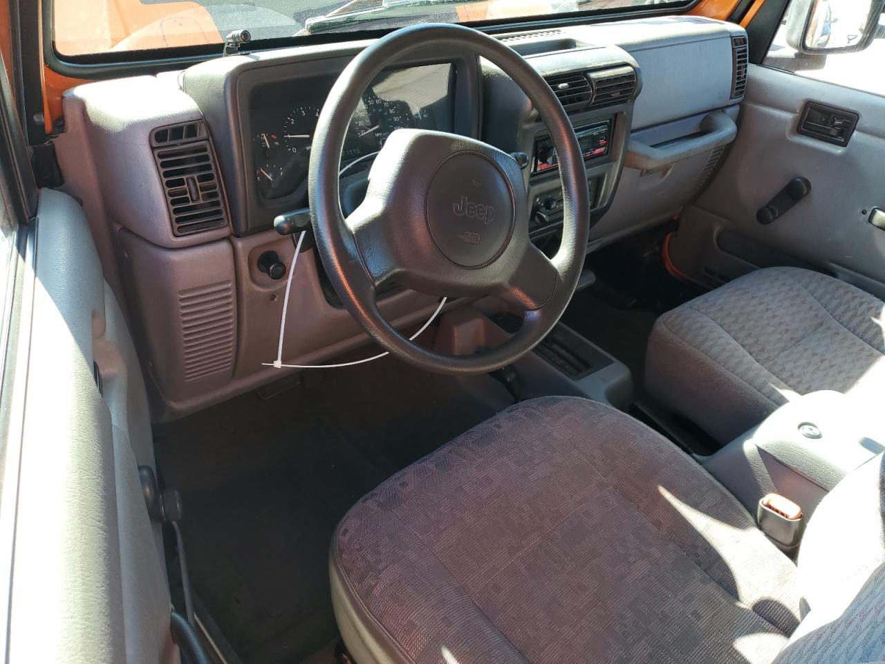 1998 Jeep Wrangler / Tj Sport VIN: 1J4FY19S9WP760614 Lot: 86311975