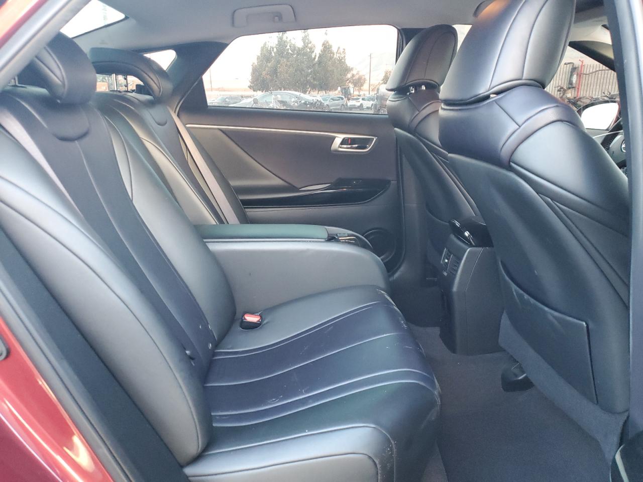 2019 Toyota Mirai VIN: JTDBVRBD9KA006682 Lot: 70671015