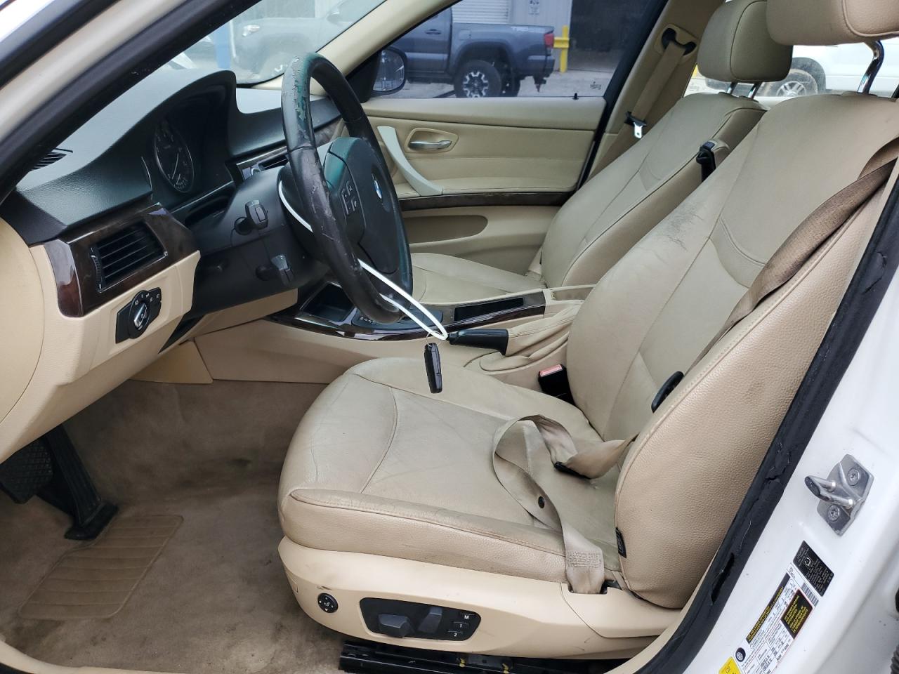 2010 BMW 328 I VIN: WBAPH7G56ANM54028 Lot: 90370555