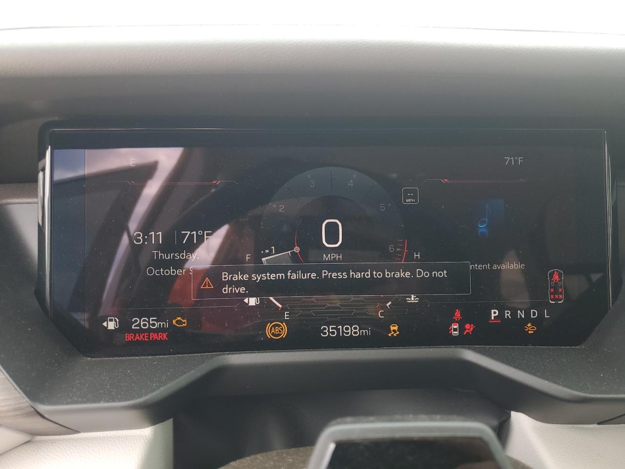 2024 GMC Acadia Denali VIN: 1GKENLKSXRJ182986 Lot: 86135795