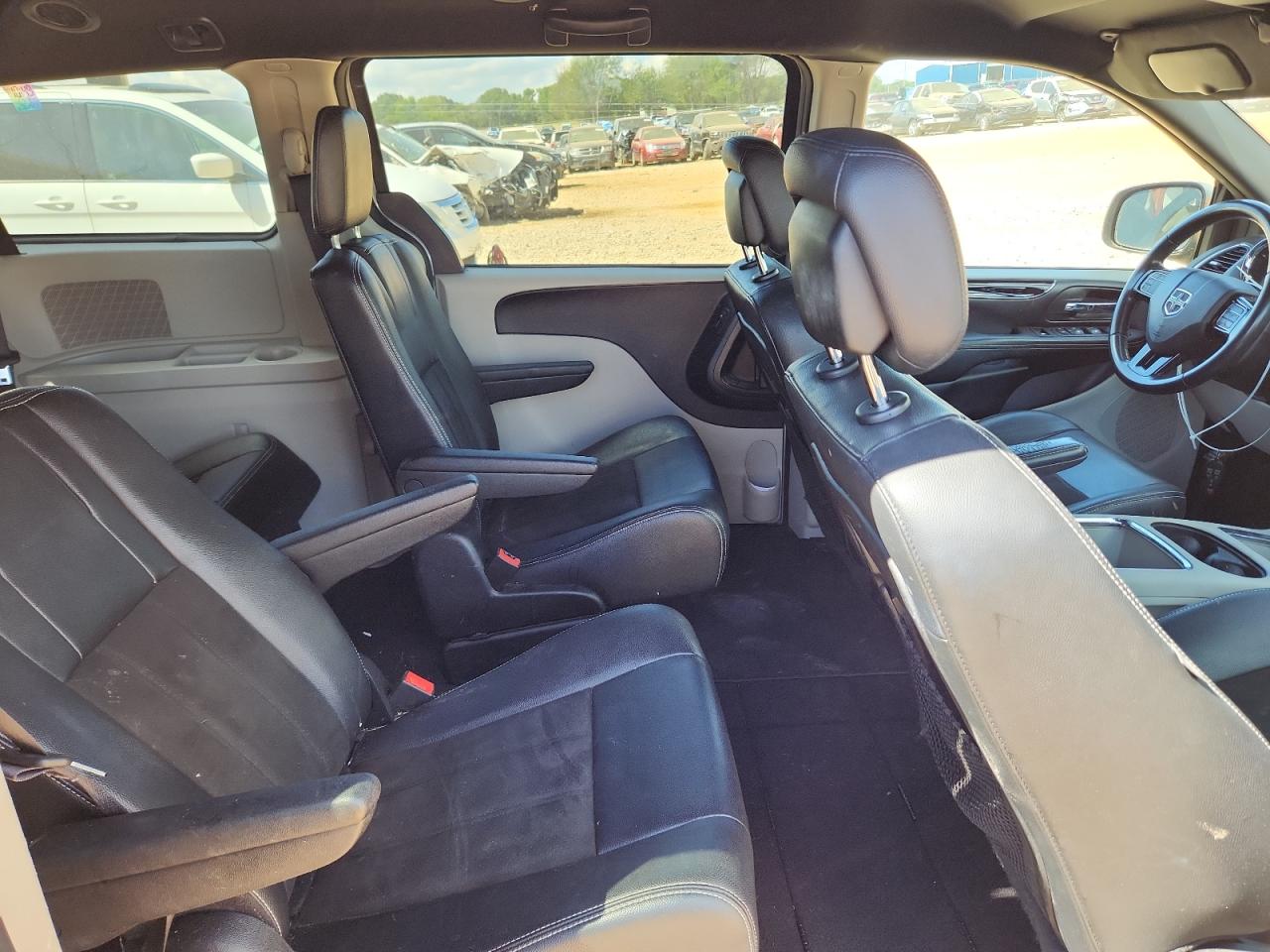 2019 Dodge Grand Caravan Sxt VIN: 2C4RDGCG6KR773206 Lot: 84891035