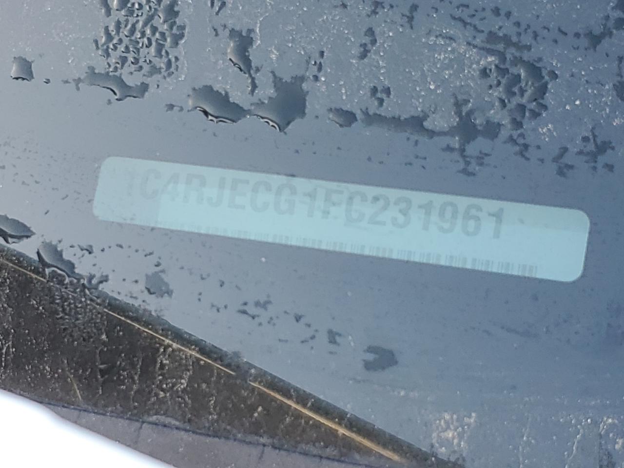 2015 Jeep Grand Cherokee Overland VIN: 1C4RJECG1FC231961 Lot: 82002425