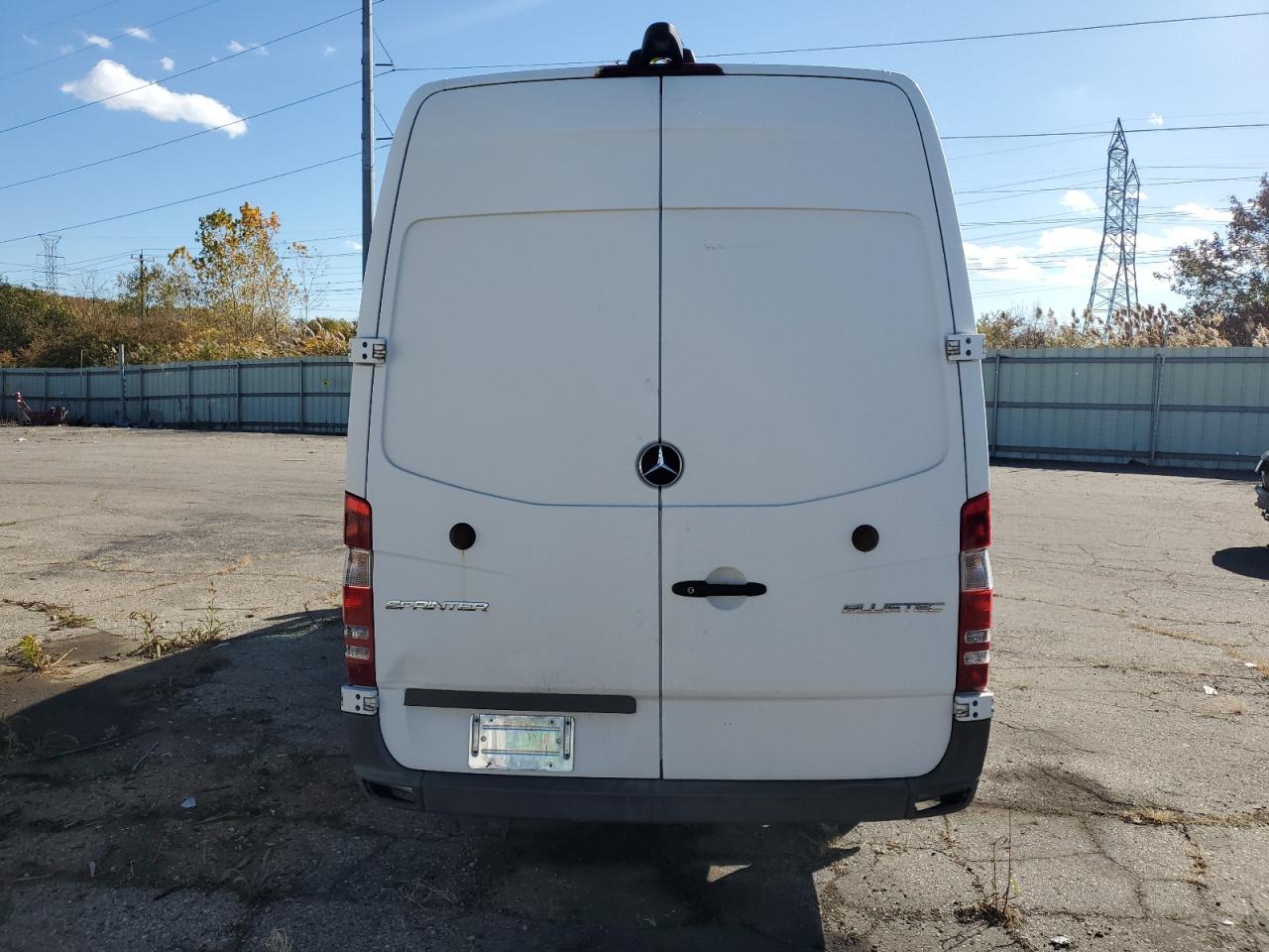 2014 Mercedes Benz Sprinter Utility / Service Van VIN: WD3PE8CC5E5868990 Lot: 89439765