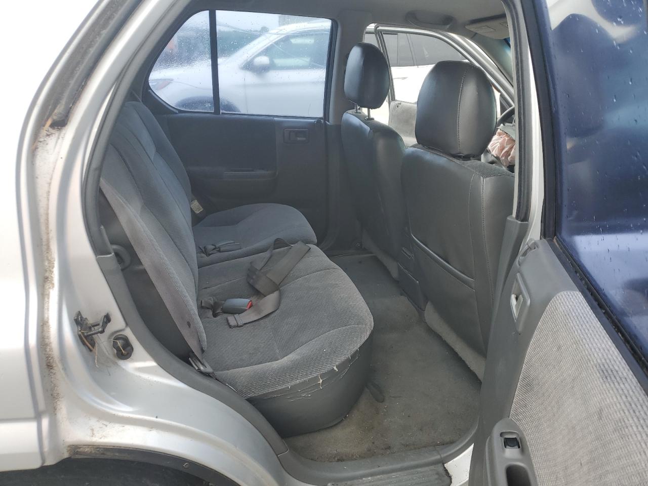 2000 Honda Passport Ex VIN: 4S6CK58W0Y4409801 Lot: 85376445