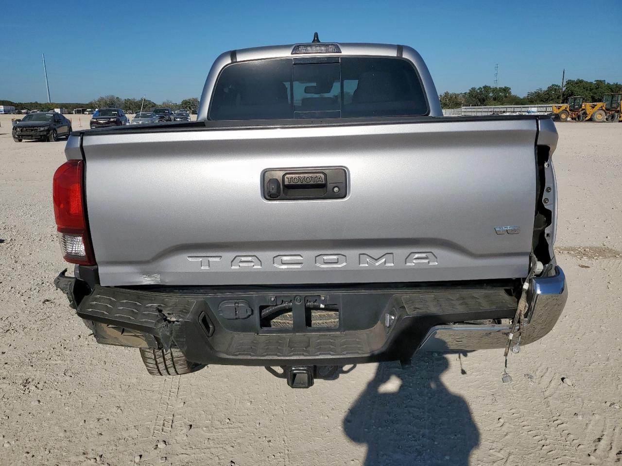 2021 Toyota Tacoma Double Cab VIN: 5TFAZ5CN7MX115268 Lot: 86592605