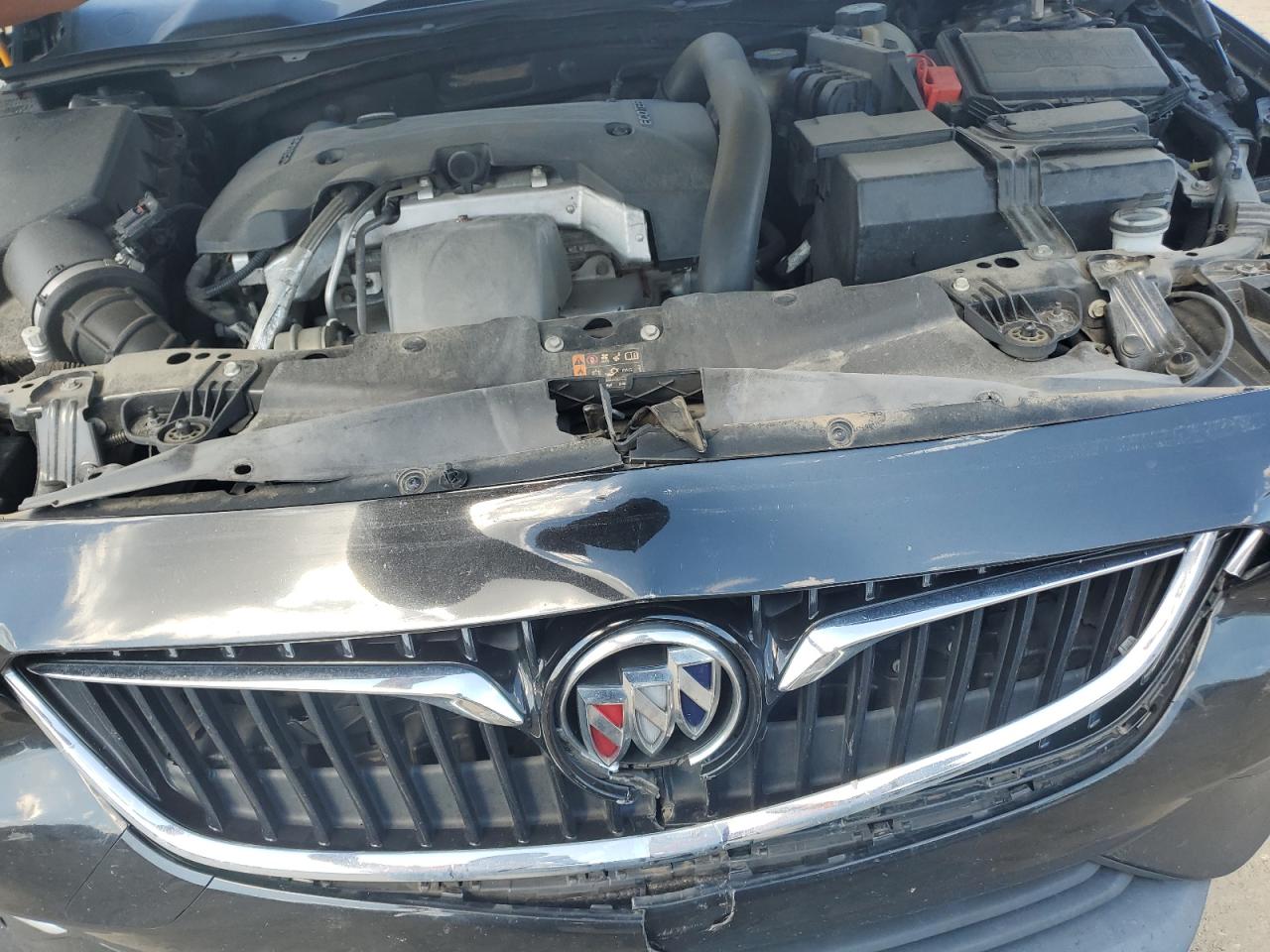 2018 Buick Regal Essence VIN: W04GP6SX4J1120722 Lot: 84937935