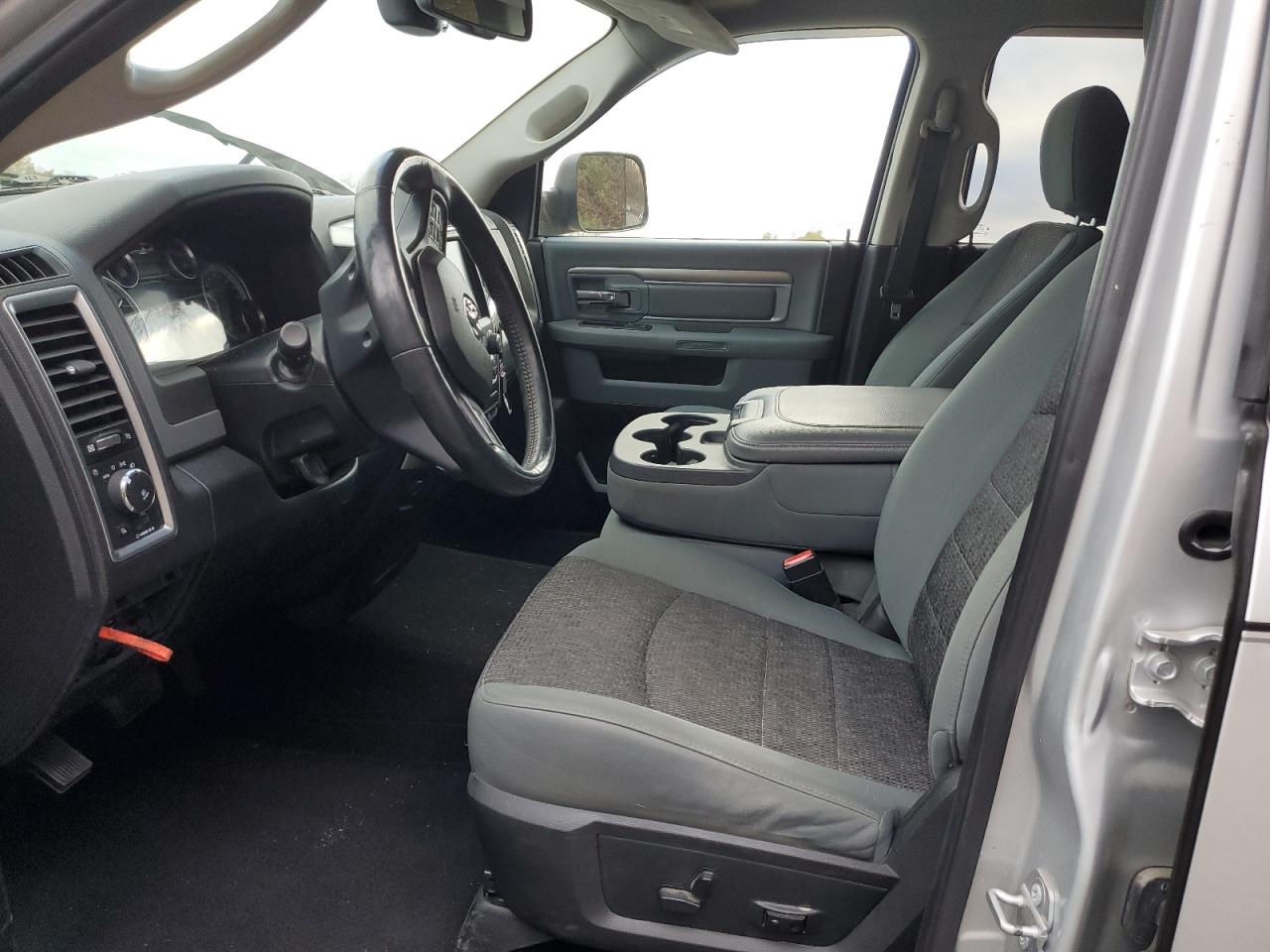 2015 Ram 1500 Slt VIN: 1C6RR7GT6FS728092 Lot: 90698695