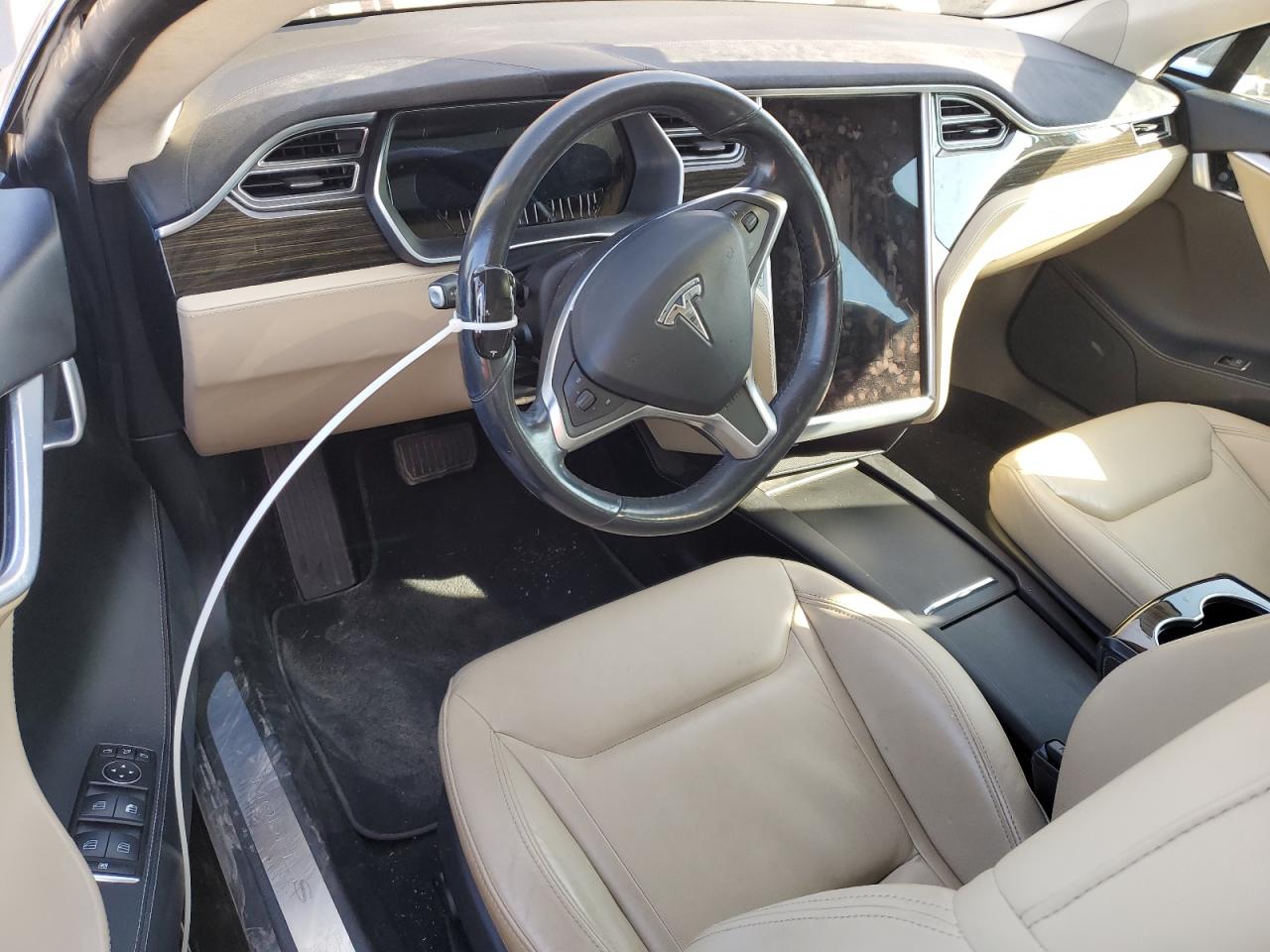 2016 Tesla Model S VIN: 5YJSA1E26GF148395 Lot: 84434805