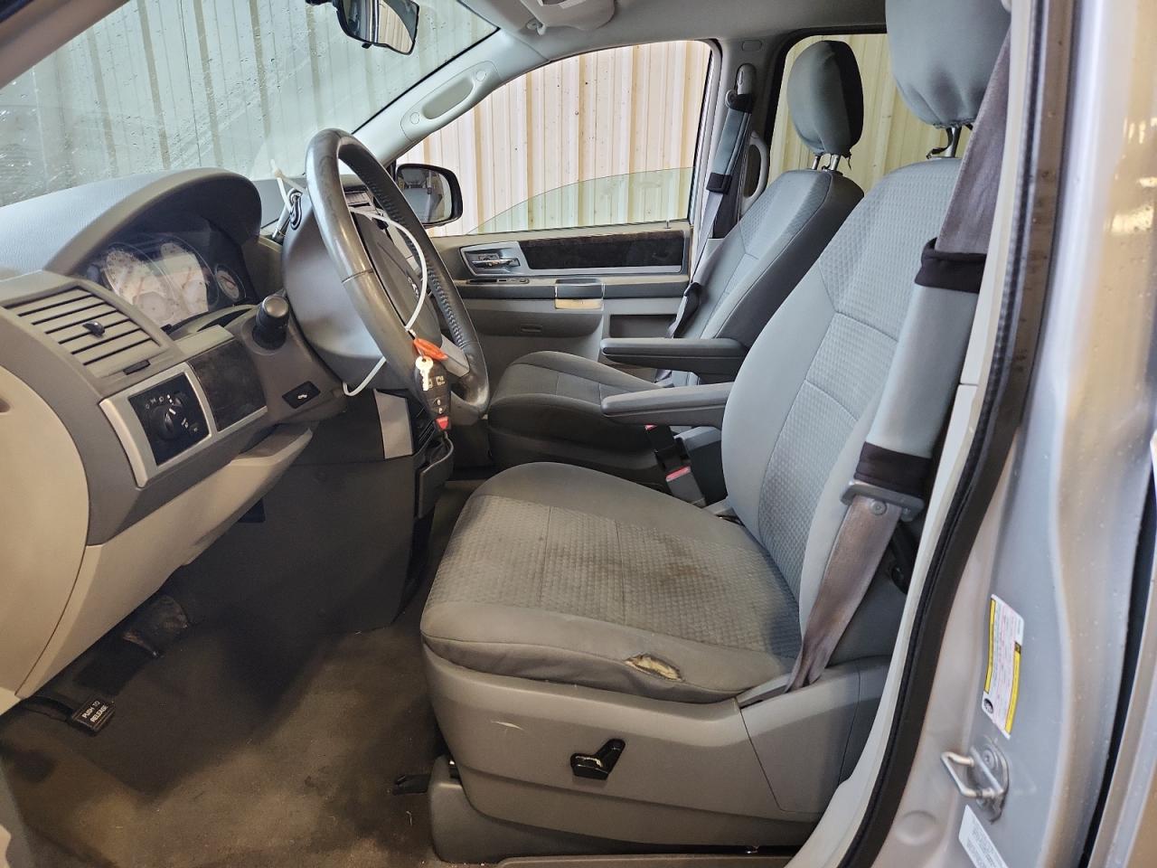 2010 Dodge Grand Caravan Sxt VIN: 2D4RN5D17AR247440 Lot: 86153345