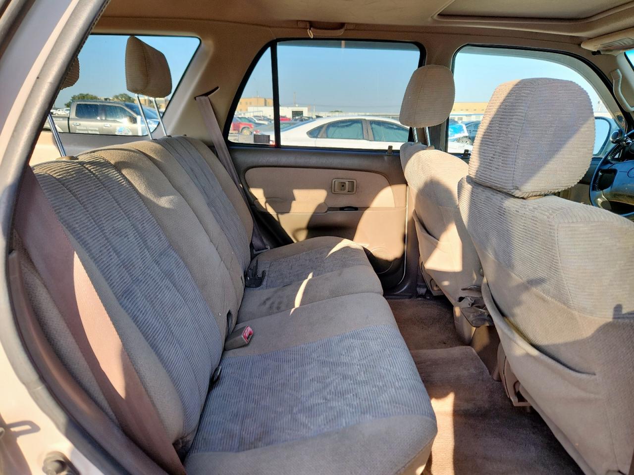 2000 Toyota 4Runner Sr5 VIN: JT3GN86RXY0165056 Lot: 85163165