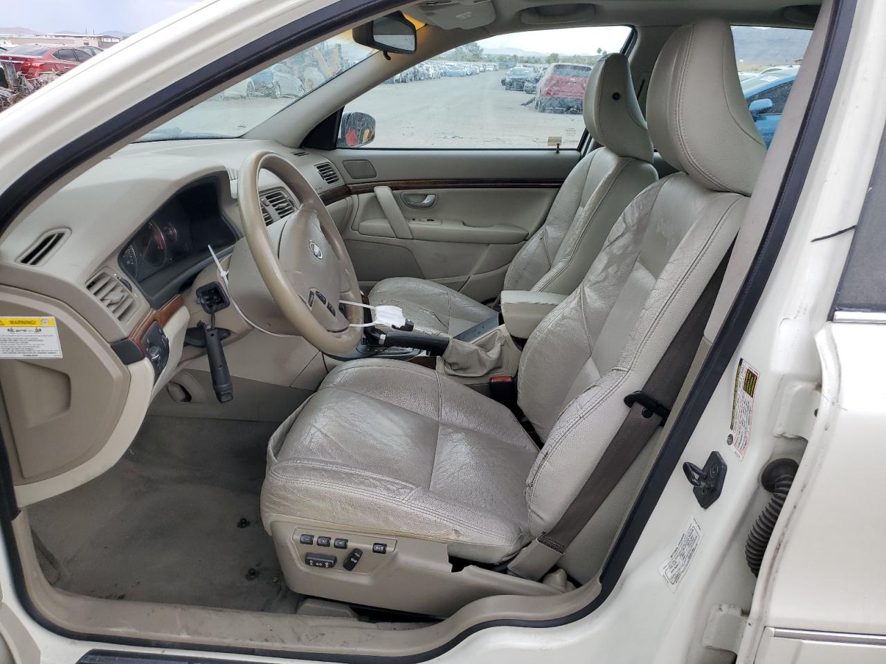 2005 Volvo S80 2.5T VIN: YV1TS592851413787 Lot: 85546175