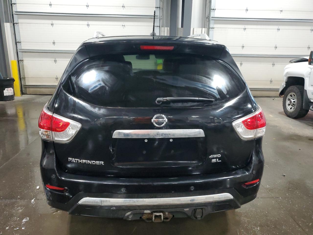 2015 Nissan Pathfinder S VIN: 5N1AR2MM0FC708822 Lot: 85268145