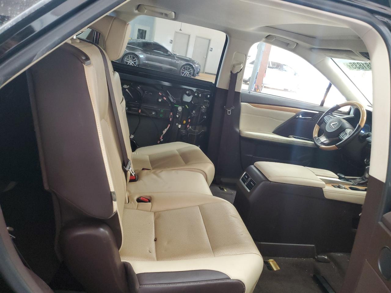 2018 Lexus Rx 350 L VIN: JTJGZKCA8J2008810 Lot: 82281835