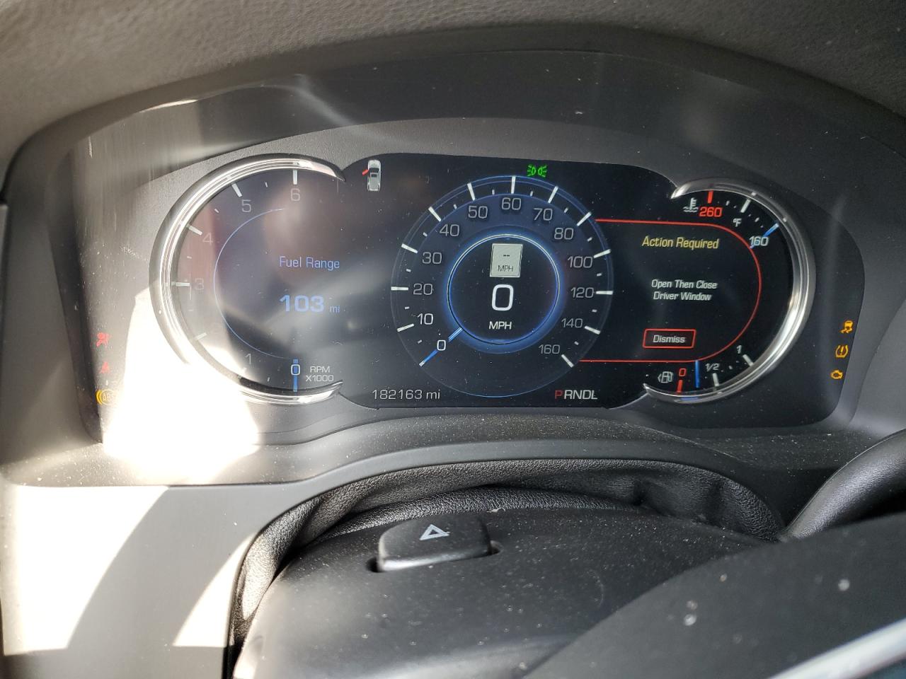 2018 Cadillac Escalade Esv Luxury VIN: 1GYS3HKJ5JR346704 Lot: 87403555