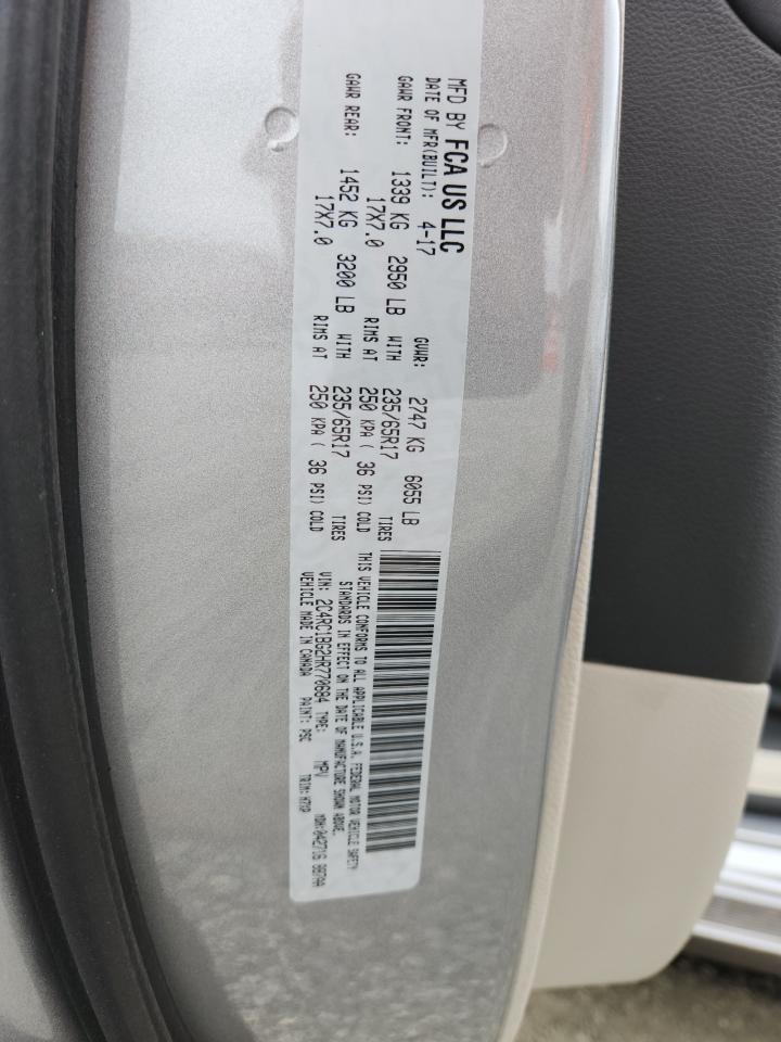 2017 Chrysler Pacifica Touring L VIN: 2C4RC1BG2HR770684 Lot: 84870285